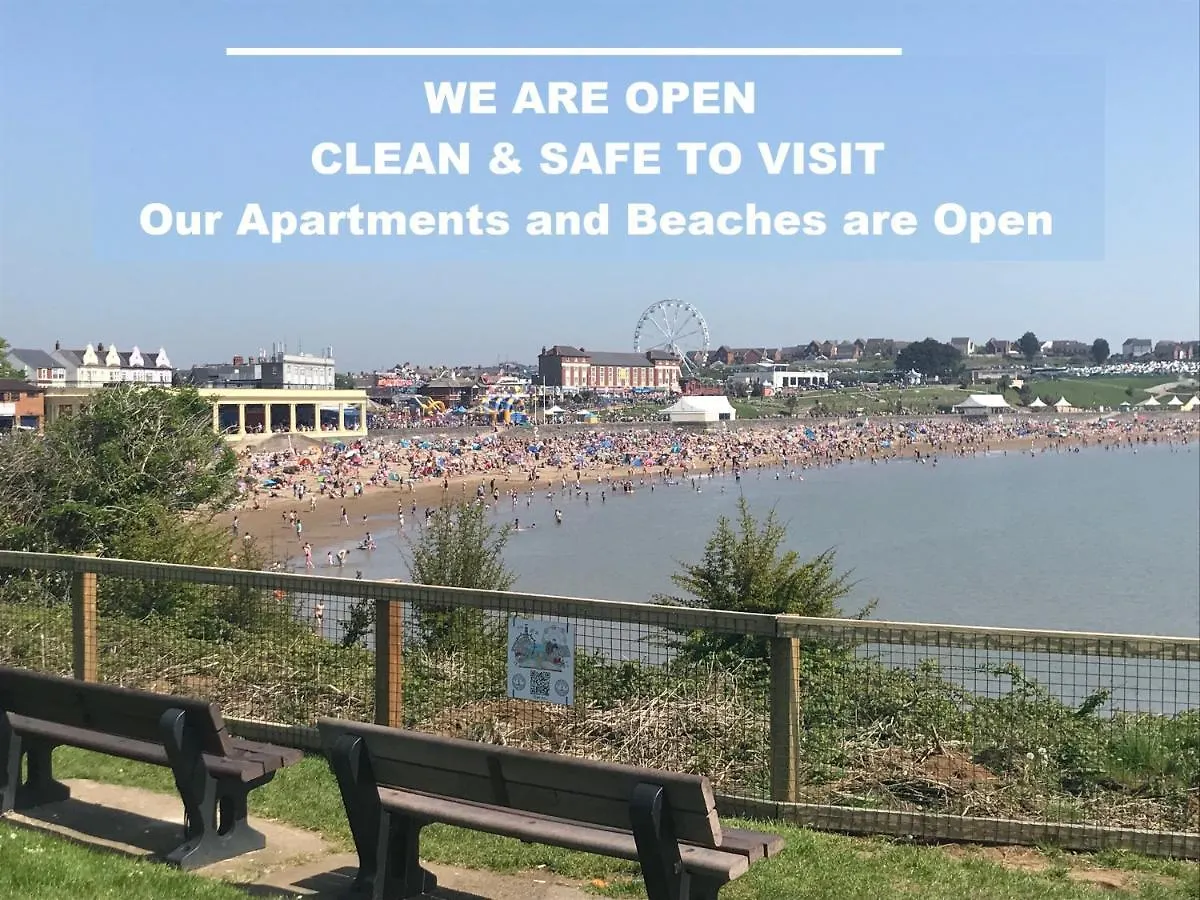 F1 Maison 108: Cozy Holiday Home with Netflix & Barry Island Charm